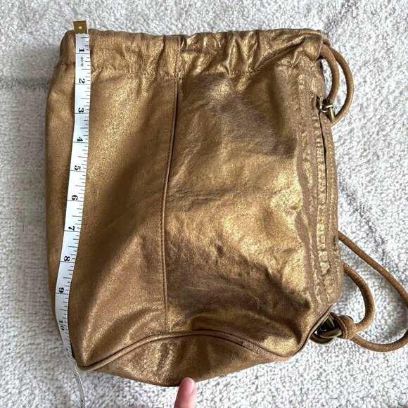 Vintage DKNY Metallic Gold Leather Backpack Purse Drawstring Shoulder Bag main image 4